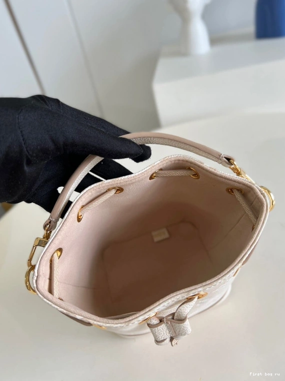 First bag ru NOÉ NANO VUITTON LOUIS 0814